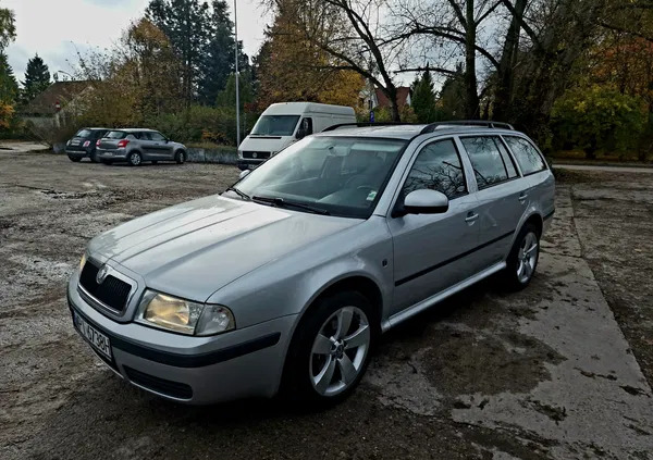 skoda octavia terespol Skoda Octavia cena 14700 przebieg: 280000, rok produkcji 2010 z Terespol